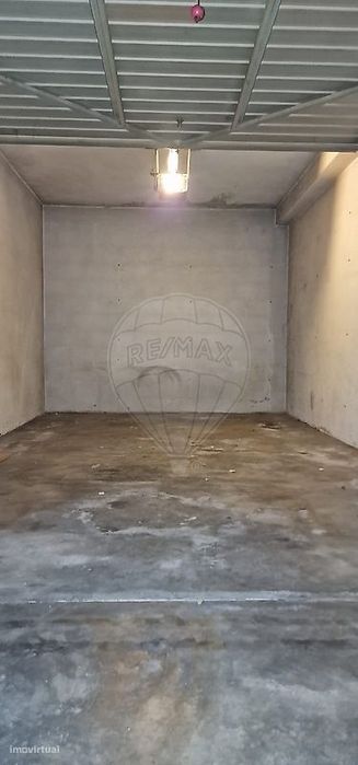 Garagem  para arrendamento