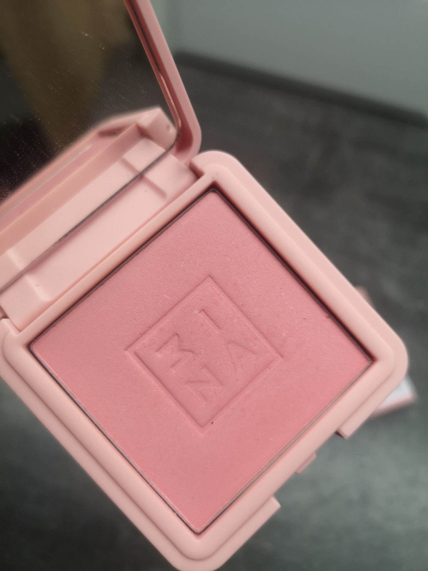 3ina blush róż Light Pink 348 naturalny vegan jasny pudrowy  matowy