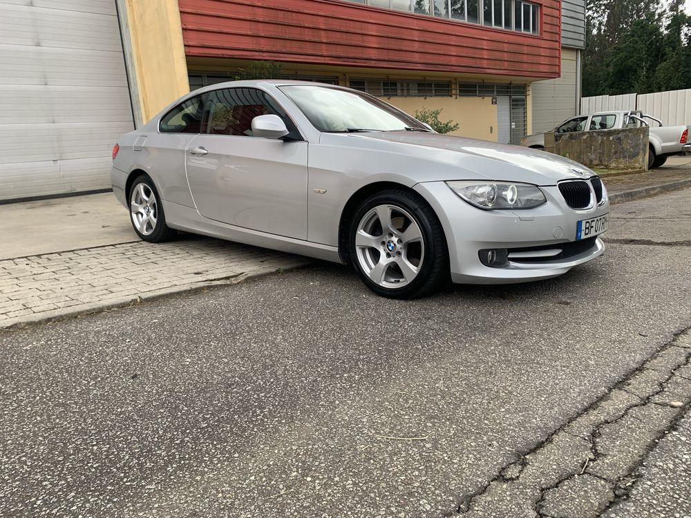 BMW 320d LCI 2011