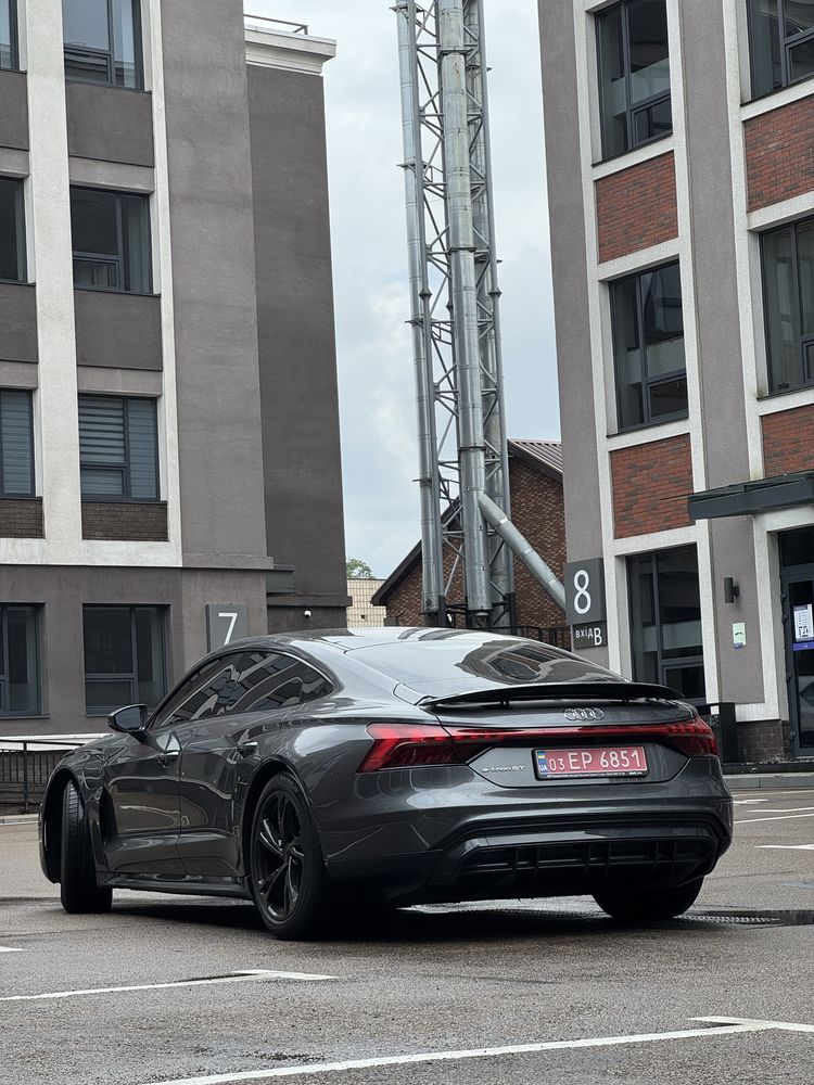 Продам Audi E-Tron Gt 2022