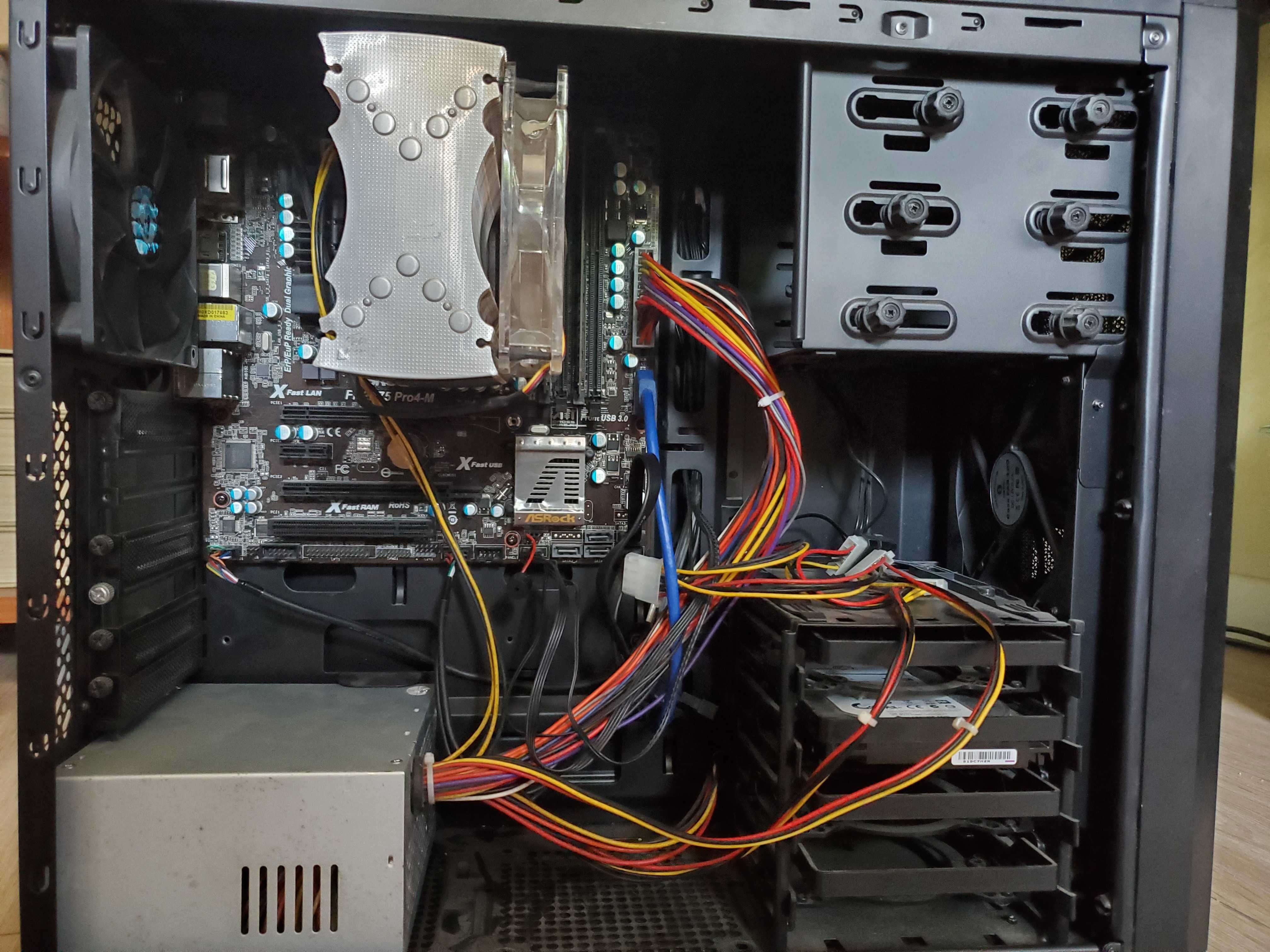 Komputer AMD A10-5800K 16GB RAM SilentiumPC