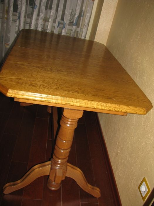 Стол деревянный массив дуба раскладной для гостиной 1.65х80х80