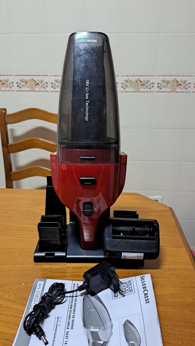 Aspirador recarregável