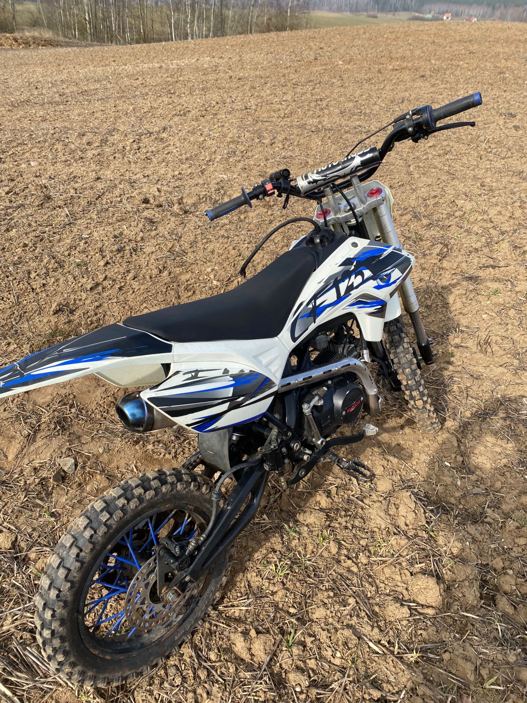 Cross djabolini 125