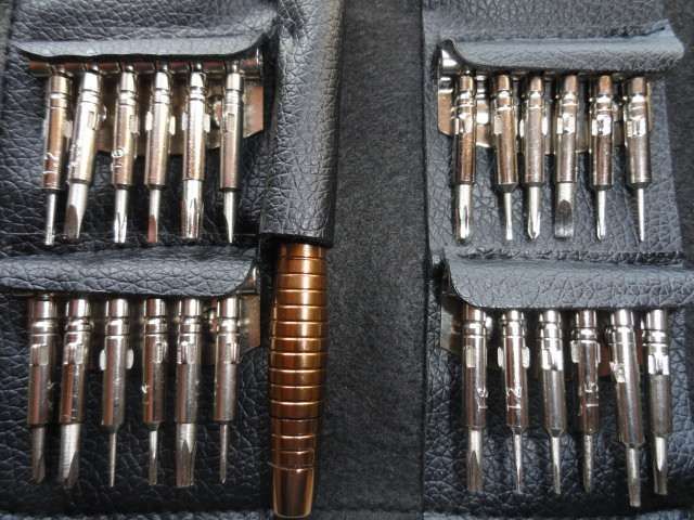 Carteira com conjunto de Chaves de Fenda - NOVO