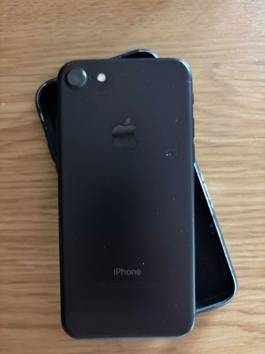 iPhone 7 32GB Preto