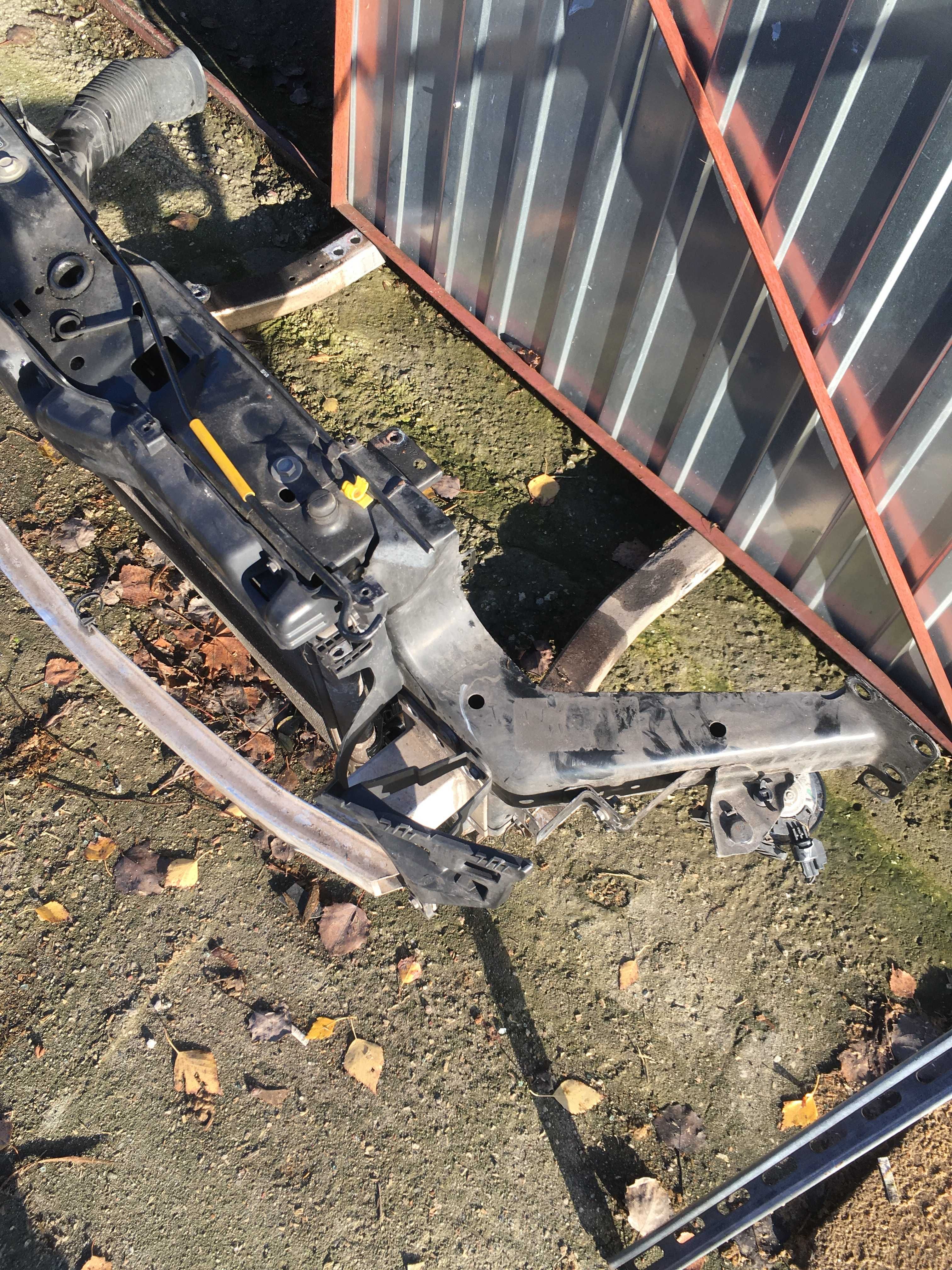 Opel Corsa E 1.2 1.4 pas przedni wzmocnienie czołowe chłodnice komplet