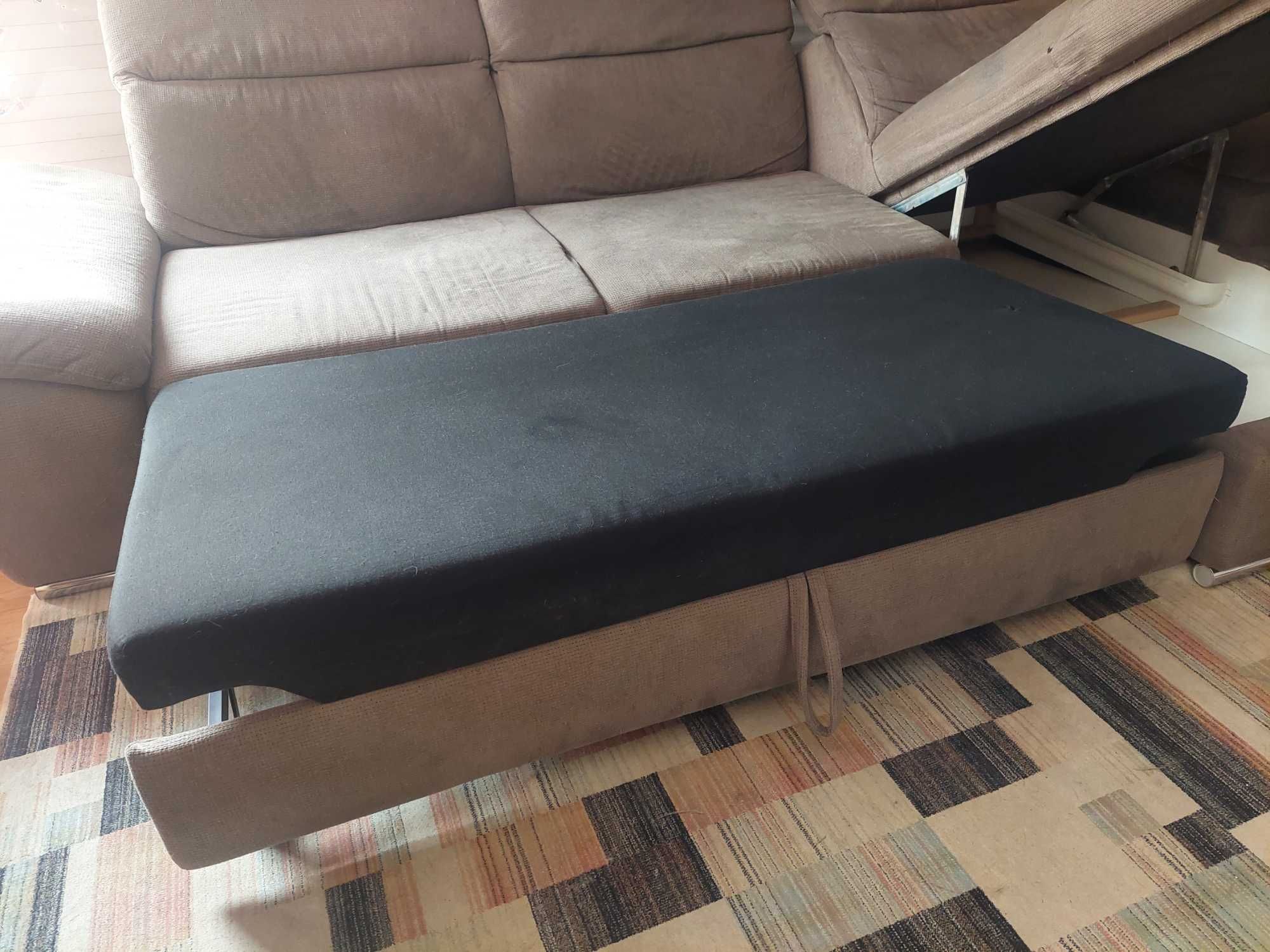 Sofá cama com chaise longue
