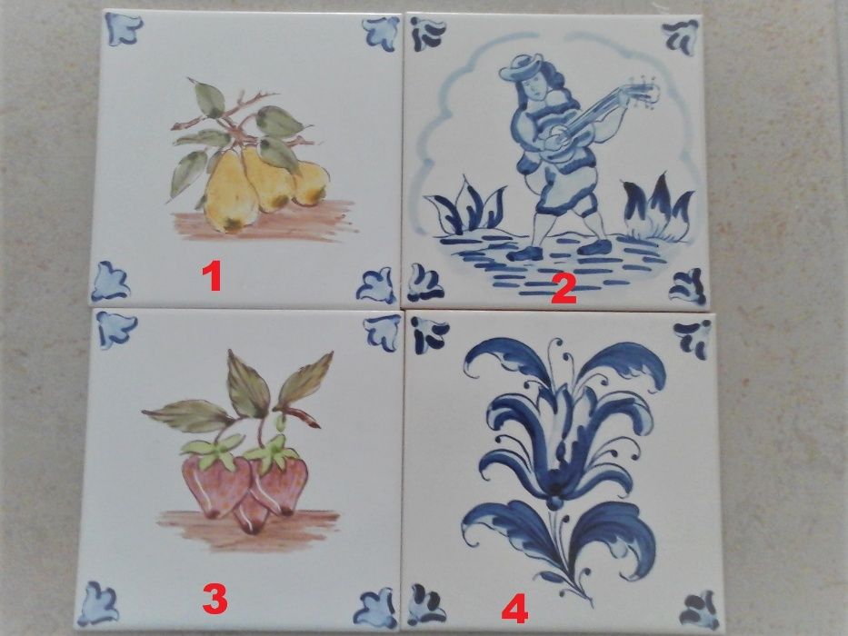 LOTE 2 - Azulejos Pintados à Mão - 15 x 15 cm - A Imitar antigos