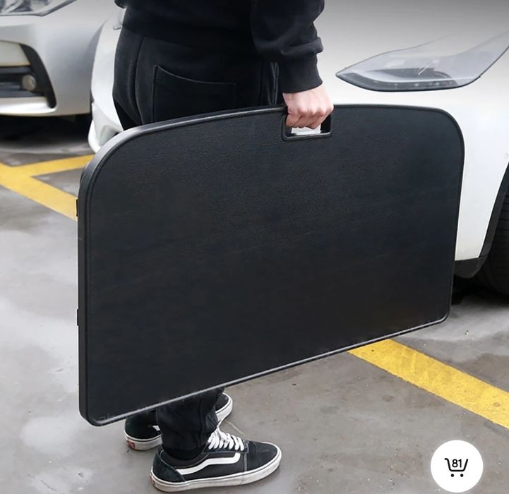 Стіл в авто Tesla model Y Тесла модель У