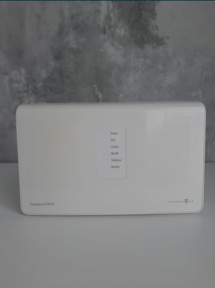 Роутер Wi-Fi Speedport W921V