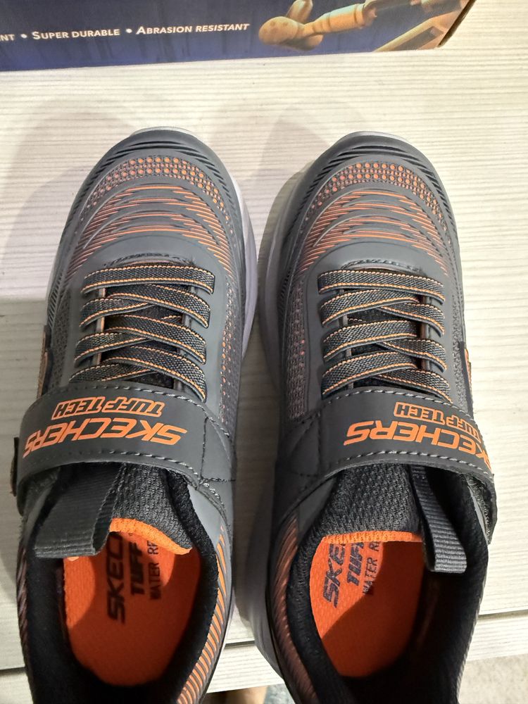 Skechers , розмір 30 , прогумованіий верх