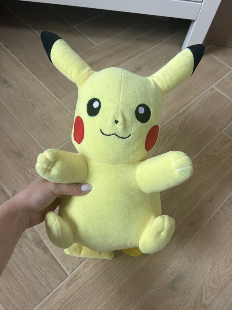 Maskotka na plecy pikaczu CYP 36 cm pokemon