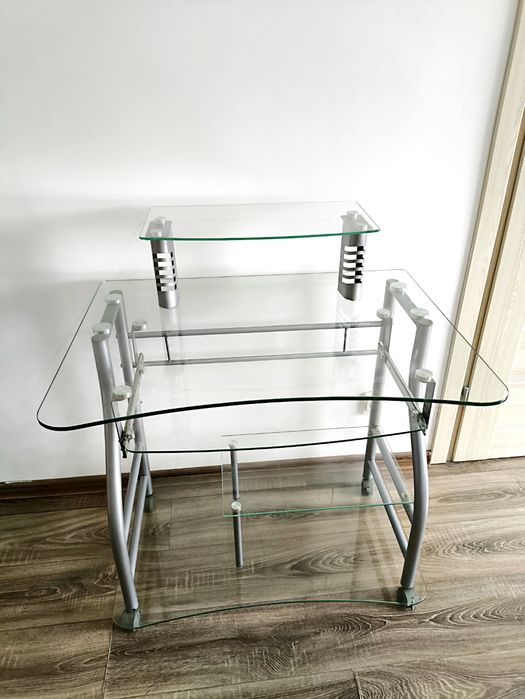 Sprzedam biurko szklane