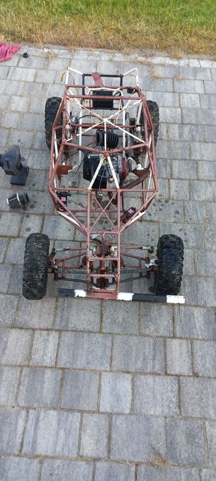 Samochód na pilota niedokończony projekt