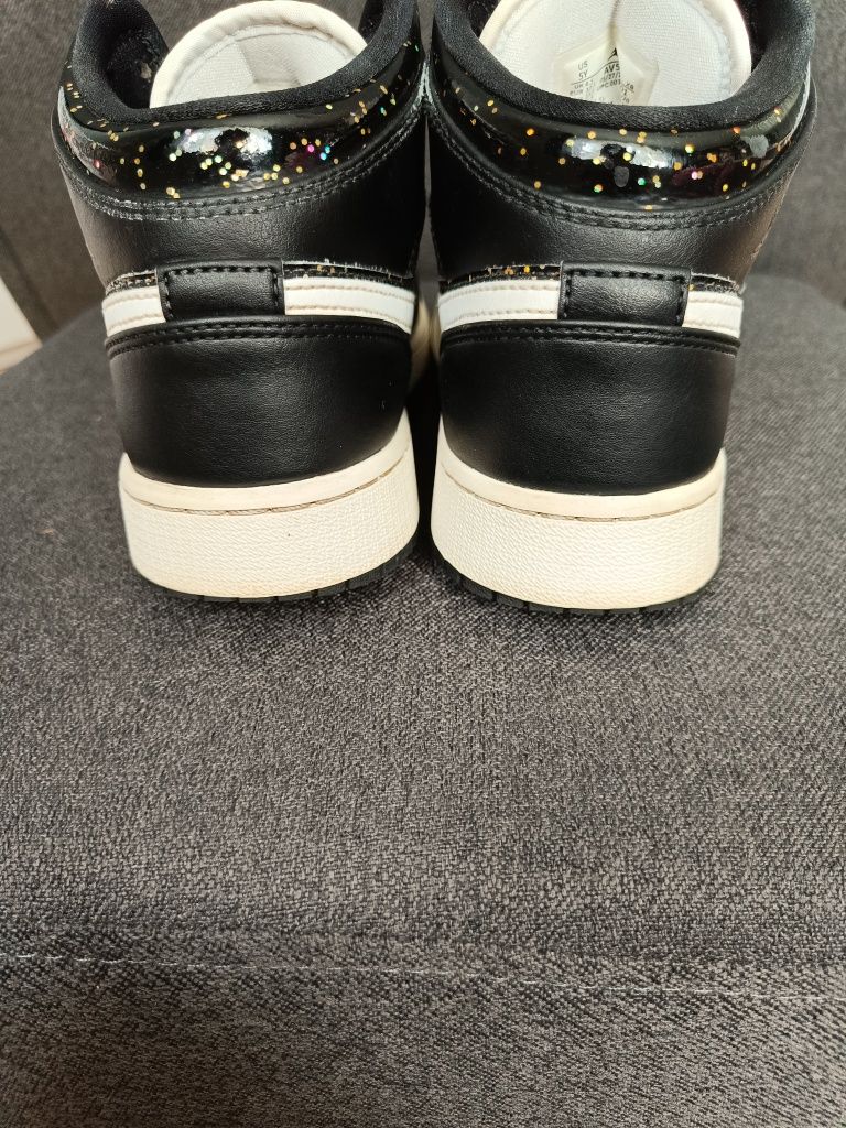 Air Jordan 1 Mid buty sportowe
