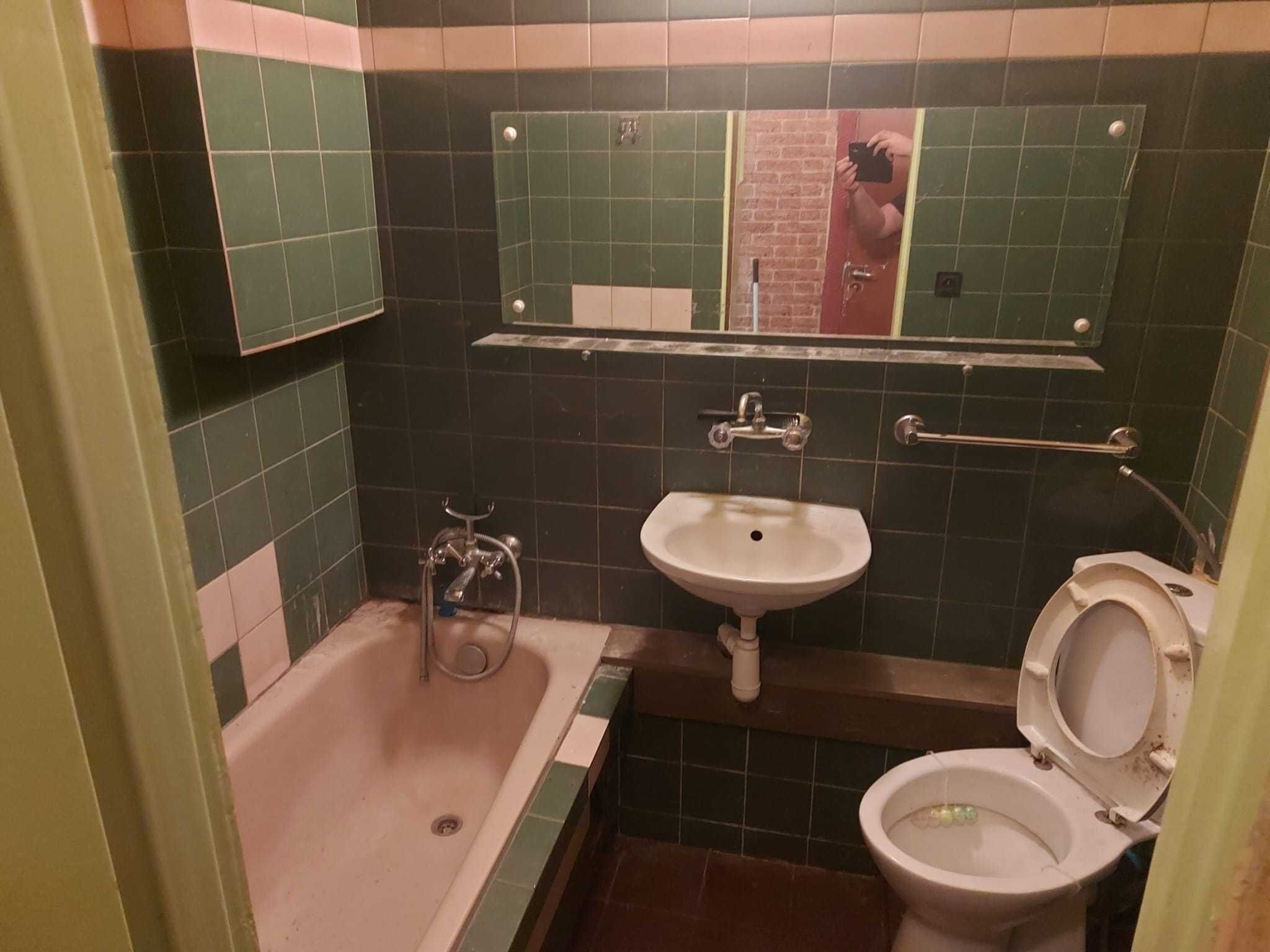 Jastrowie, parter, 3 pokoje, balkon, do remontu
