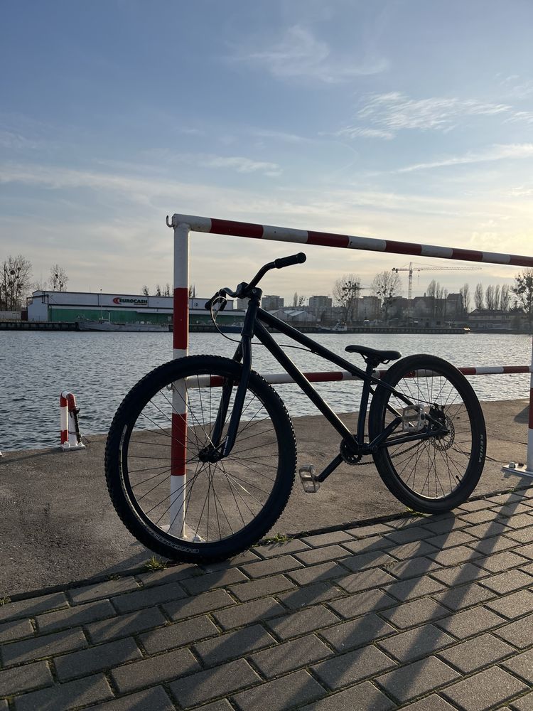 sprzedam specialized p1 steet/dirt 26