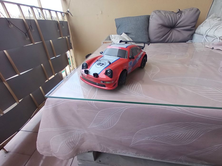 Udirc 1608 Porsche model zdalnie sterowany onroad rc