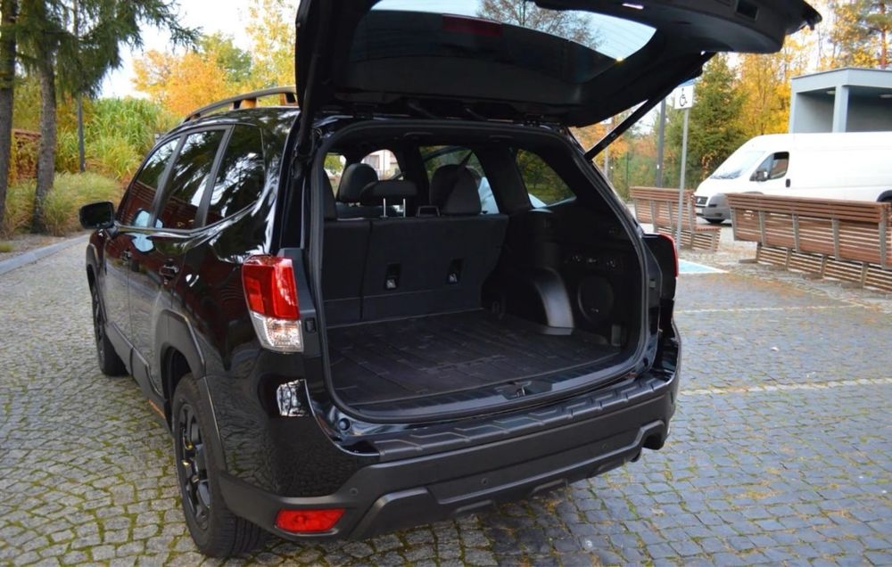 Subaru Forester 2023 року