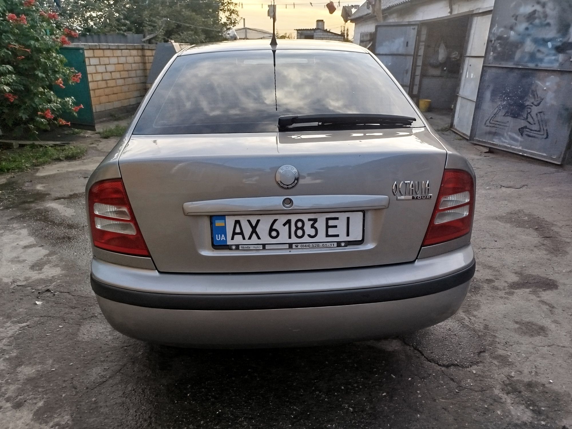 Продам гарний автомобіль Шкода Октавія