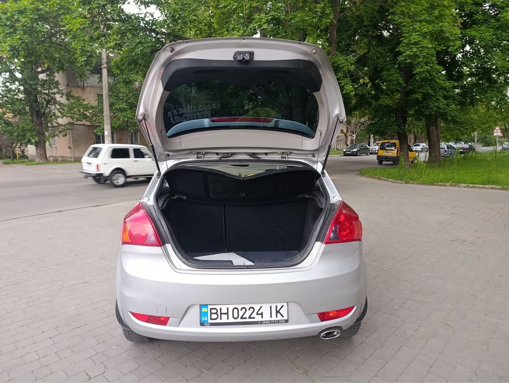 Продам Kia сее’d в идеальном состоянии