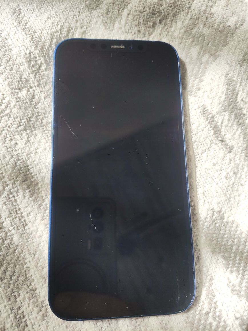 Реальный Iphone Айфон 12 64Гб с коробкой  Отличное состояние