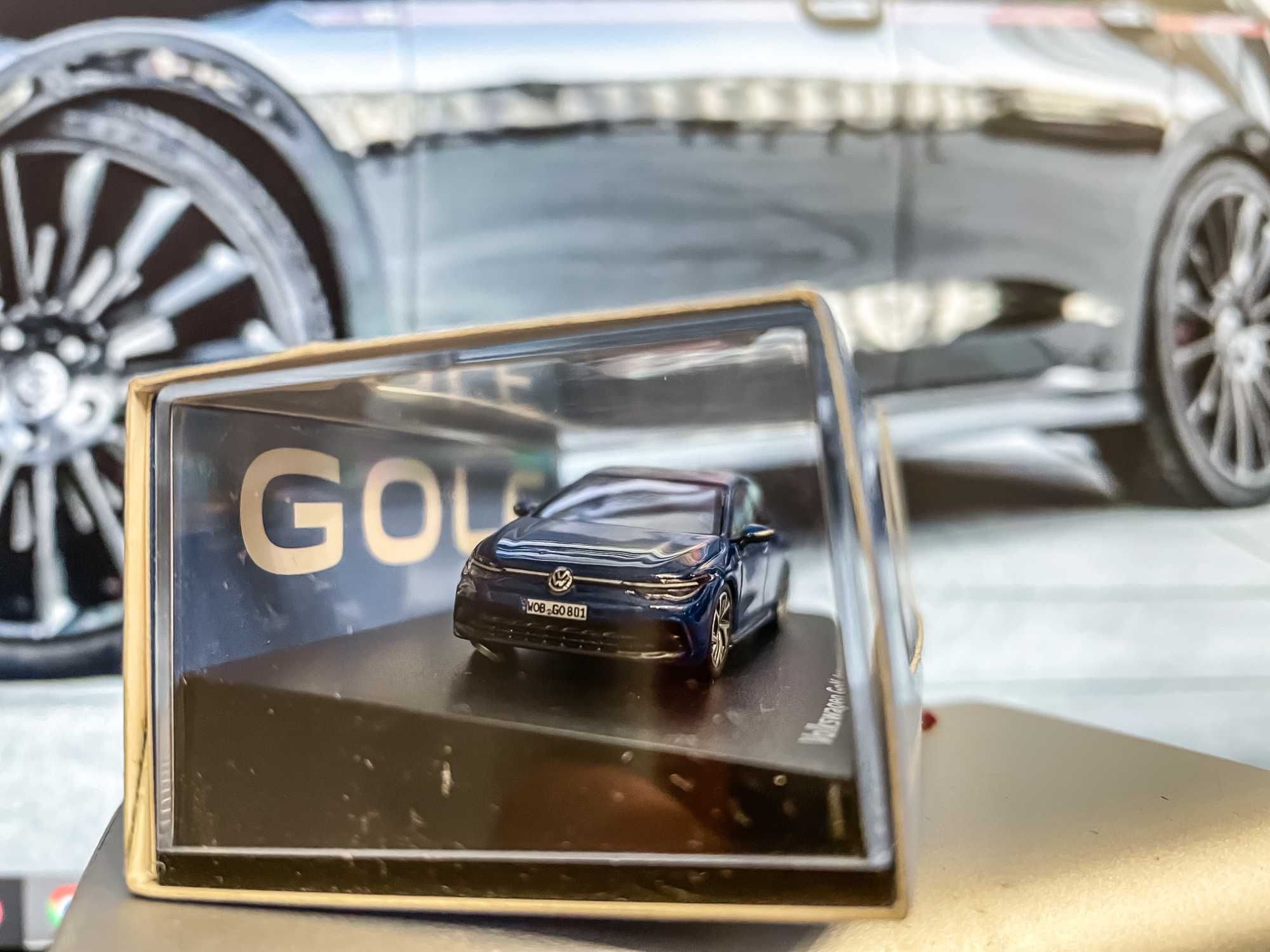 Колекційна модель. Volkswagen golf 8 2019 1:87. Spark for Volkswagen.