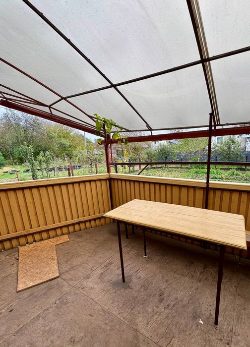 Продаж будинку з ділянкою 6 соток поблизу готелю Європа