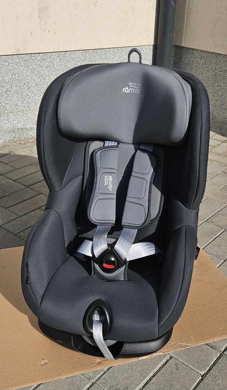 Автокрісло Britax Römer TRIFIX2 i-SIZE Storm Grey
