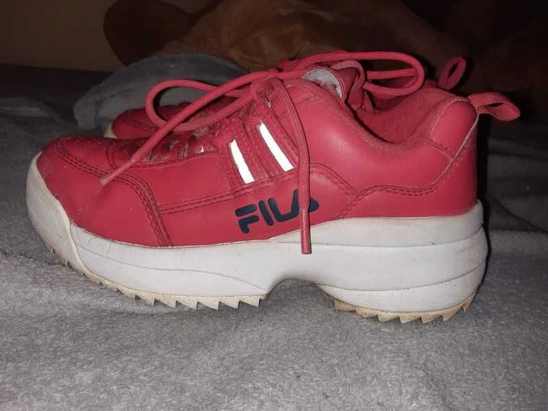 Czerwone Daddyshoes FILA Disruptor