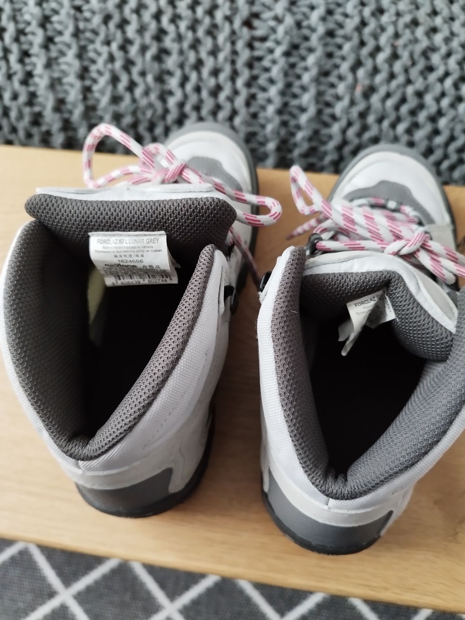Buty Quechua szare rozmiar 37