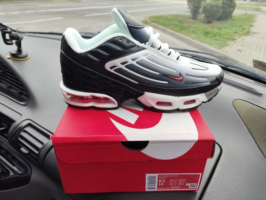 Buty nike air max tn plus lll r 41,42