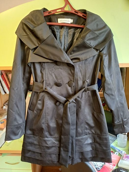 Плащ женский осенний