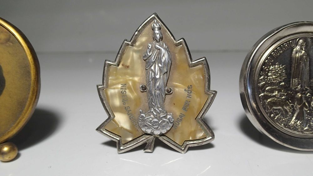 Molduras religiosas pequenas