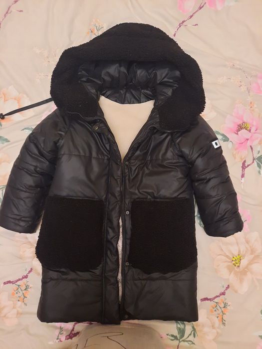 Зимове пальто на дівчинку