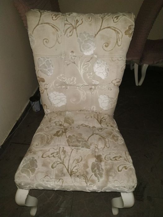 Стулья для гостиной