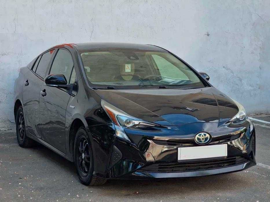 Toyota Prius Hybrid 2017рік 50