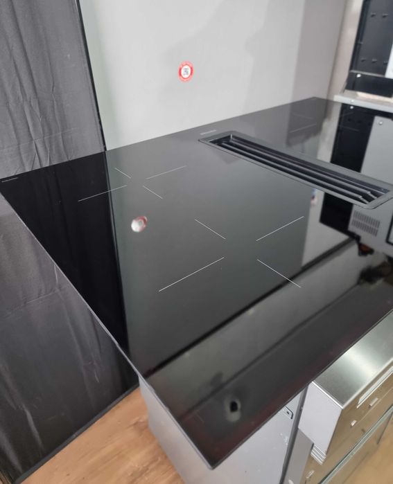 Płyta indukcyjna Miele KMDA 7272 FL-U Silence. Do obiegu zamkniętego