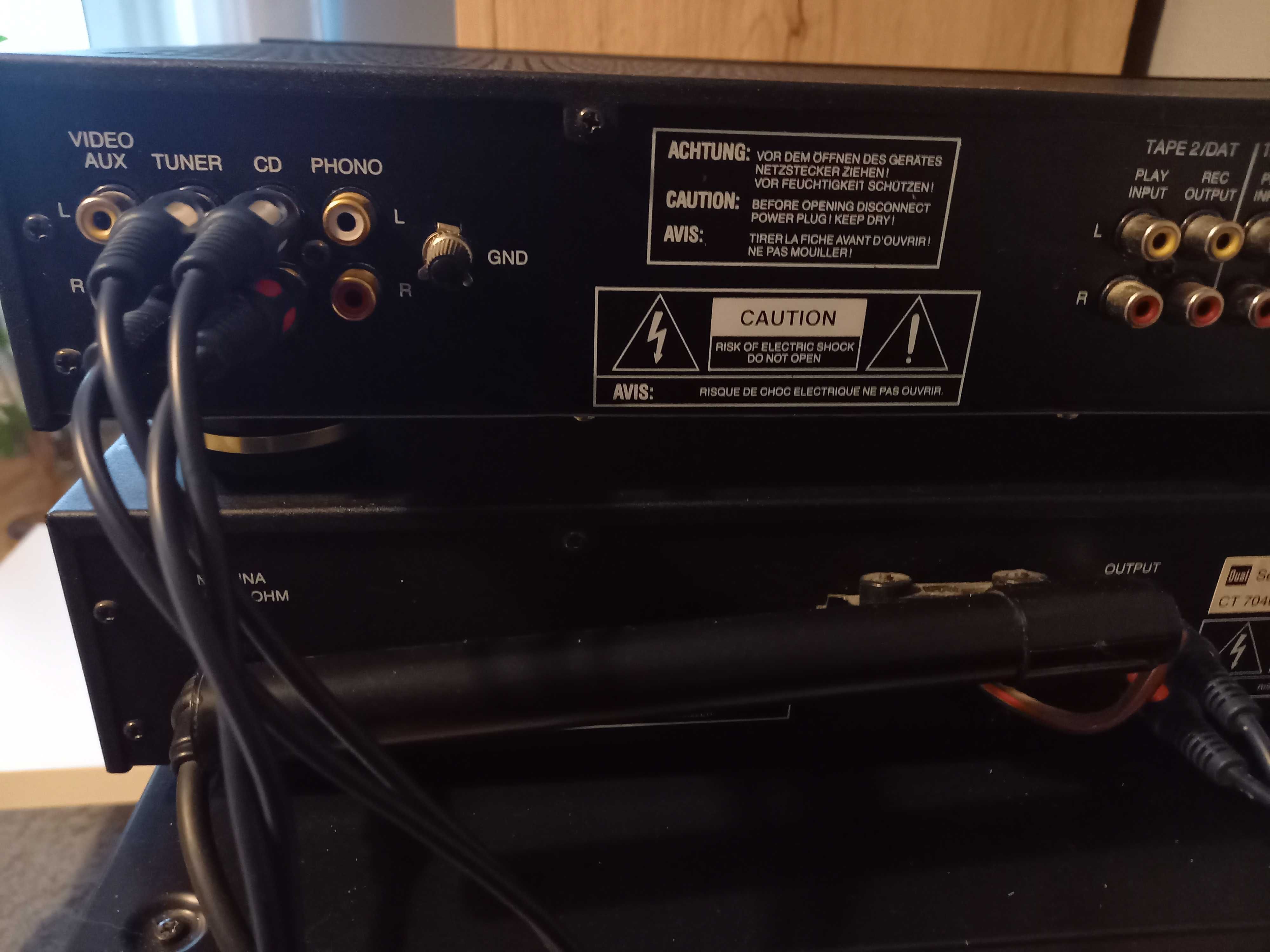 DUAL z serii Studio Concept : wzmacniacz CV 6020 i tuner CT 7040