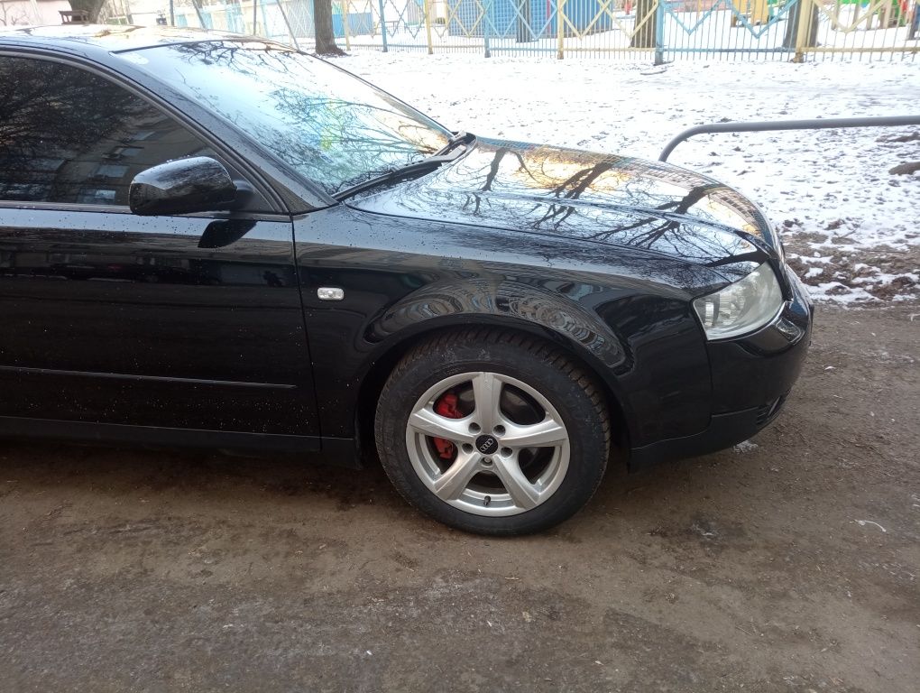 Продається ауді а 4 б 6