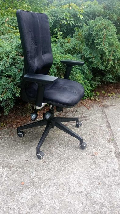 Fotel biurowy Ergonomiczny BUSINESS Kulik System fotele krzesła