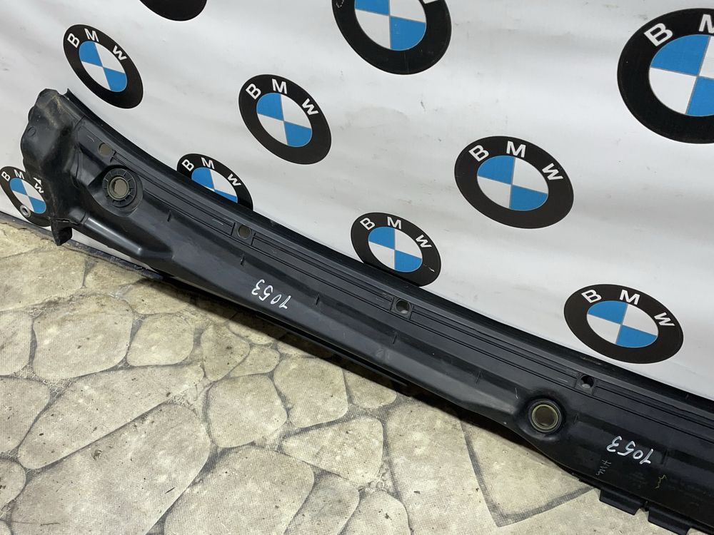 Жабо BMW X5 E53 Код:571