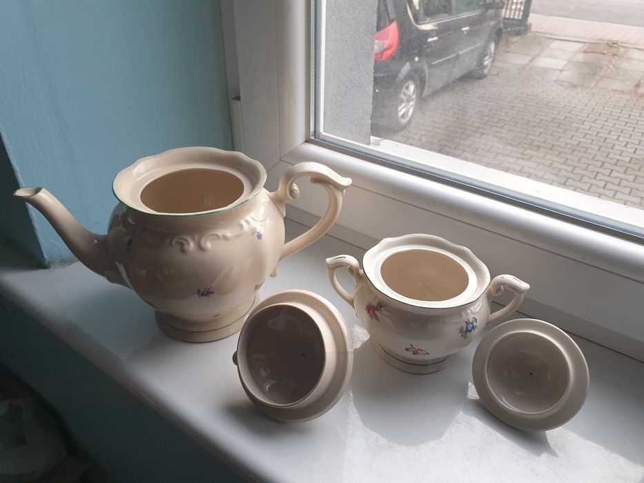 dzbanek i cukiernica porcelana Tułowice