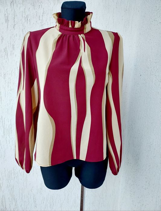 SHEIN Elegancka bluzka w roz S/M.