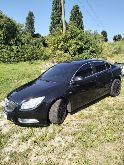 Автомобіль в хорошому стані, обслуговувався вчасно.