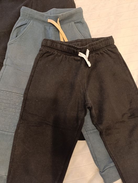 Spodnie dresowe chłopięce 104