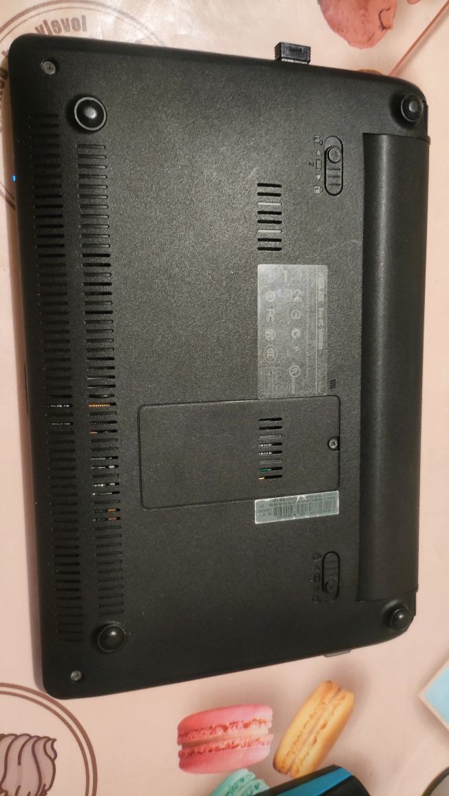 Нетбук Asus eee 10,1