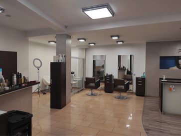 Lokal przygotowany na salon fryzjerski