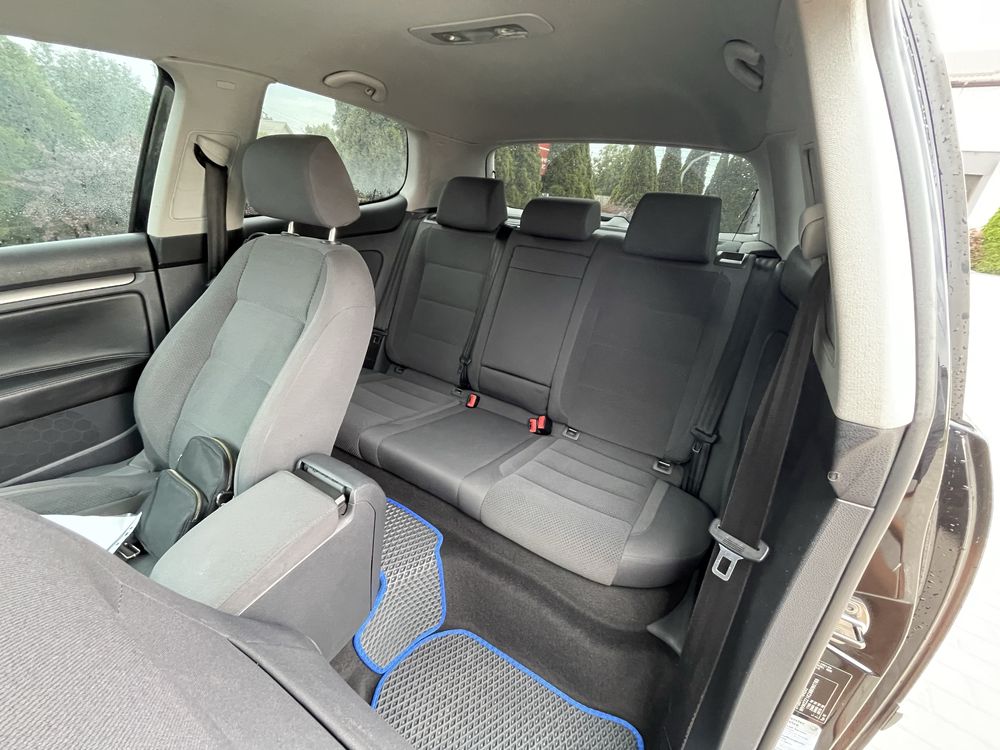 Продам VW Golf 5 1.6MPI 2005р